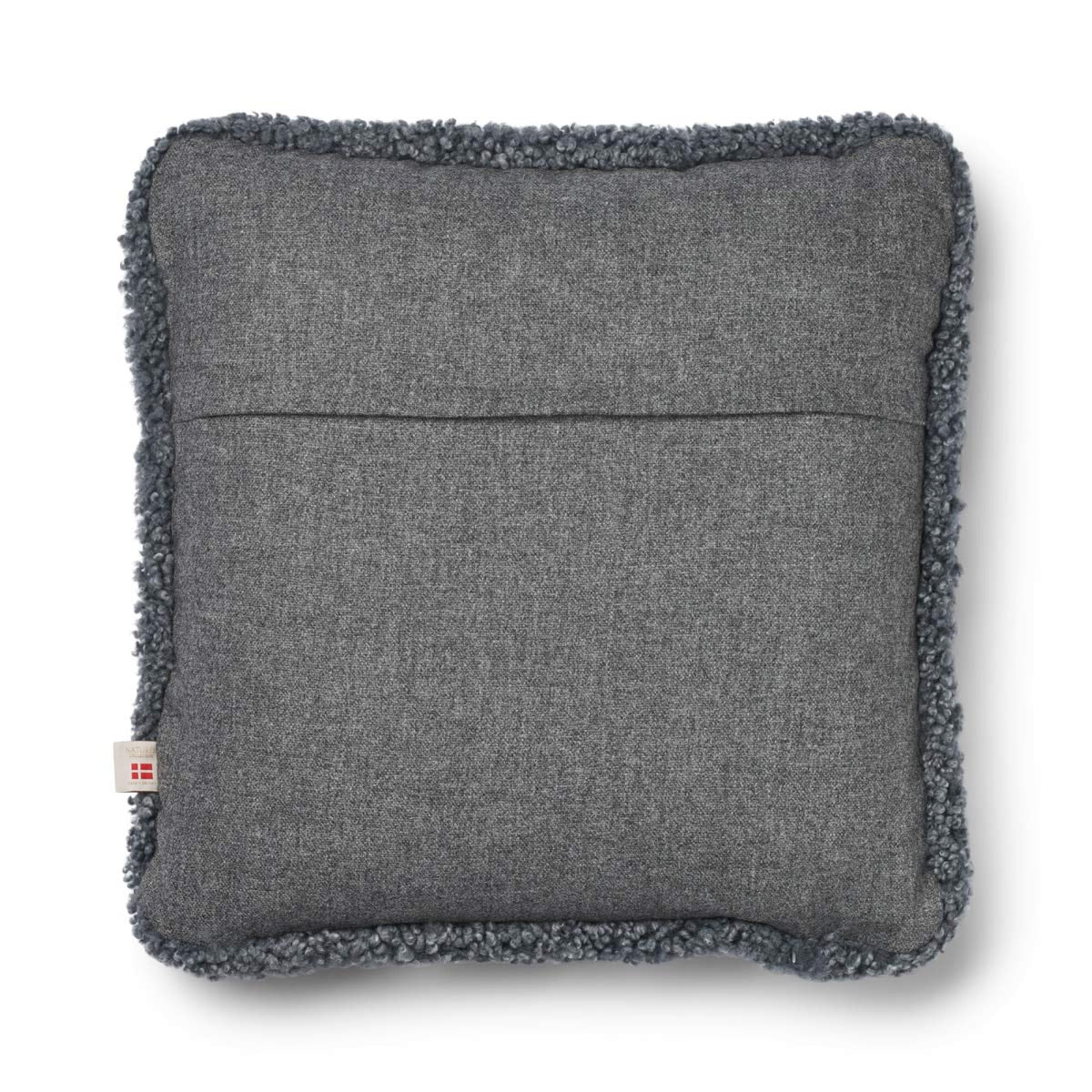 Lyhyen villan lampaannahkareunuksella koristeltu villatyyny | SW-reunus | 52x52 cm | 34x52 cm Kivenharmaa/Vaaleanharmaa / 52x52 cm