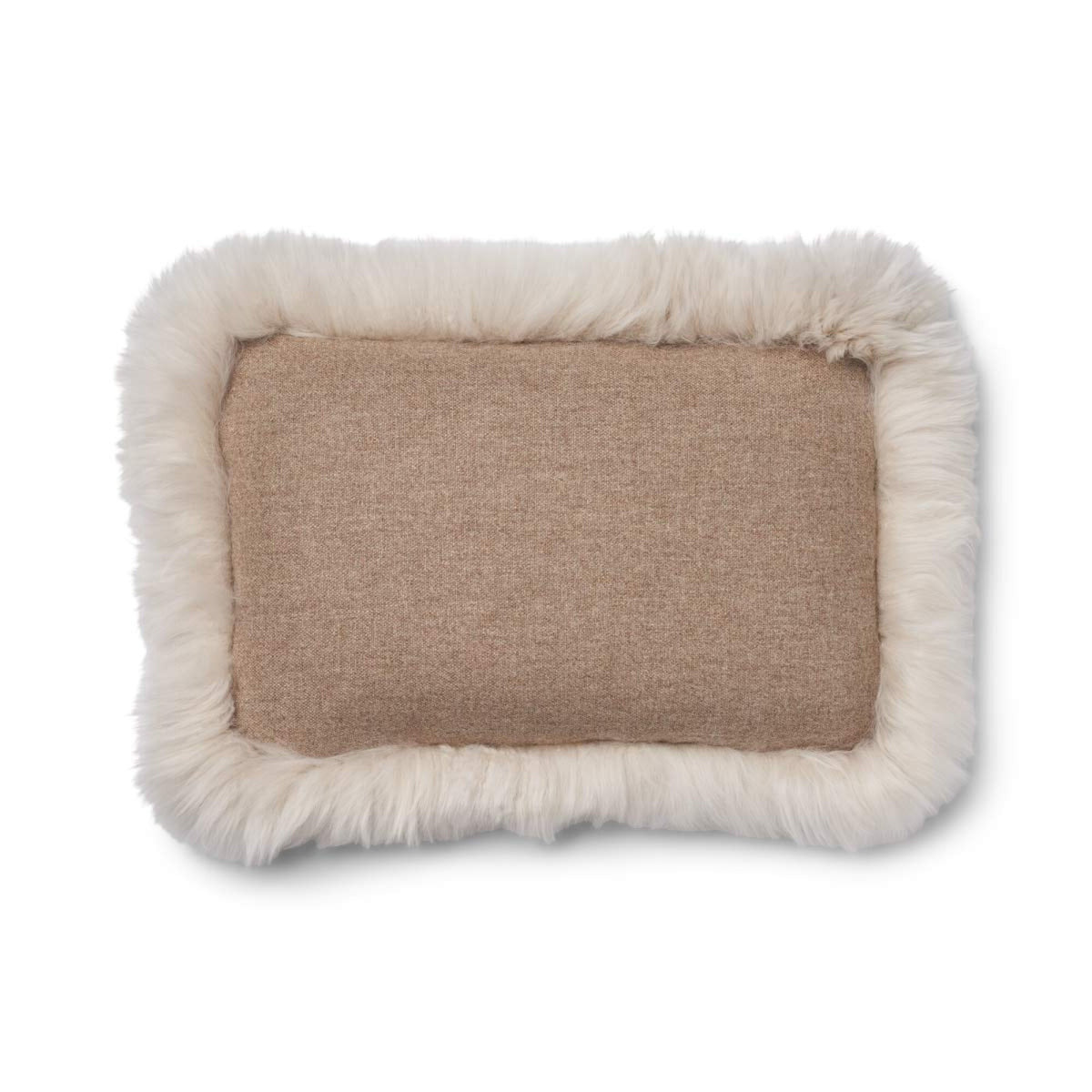 Villatyyny | Pitkä villa -reunus | 52x52 cm | 34x52 cm Beige/Pellava / 34x52 cm