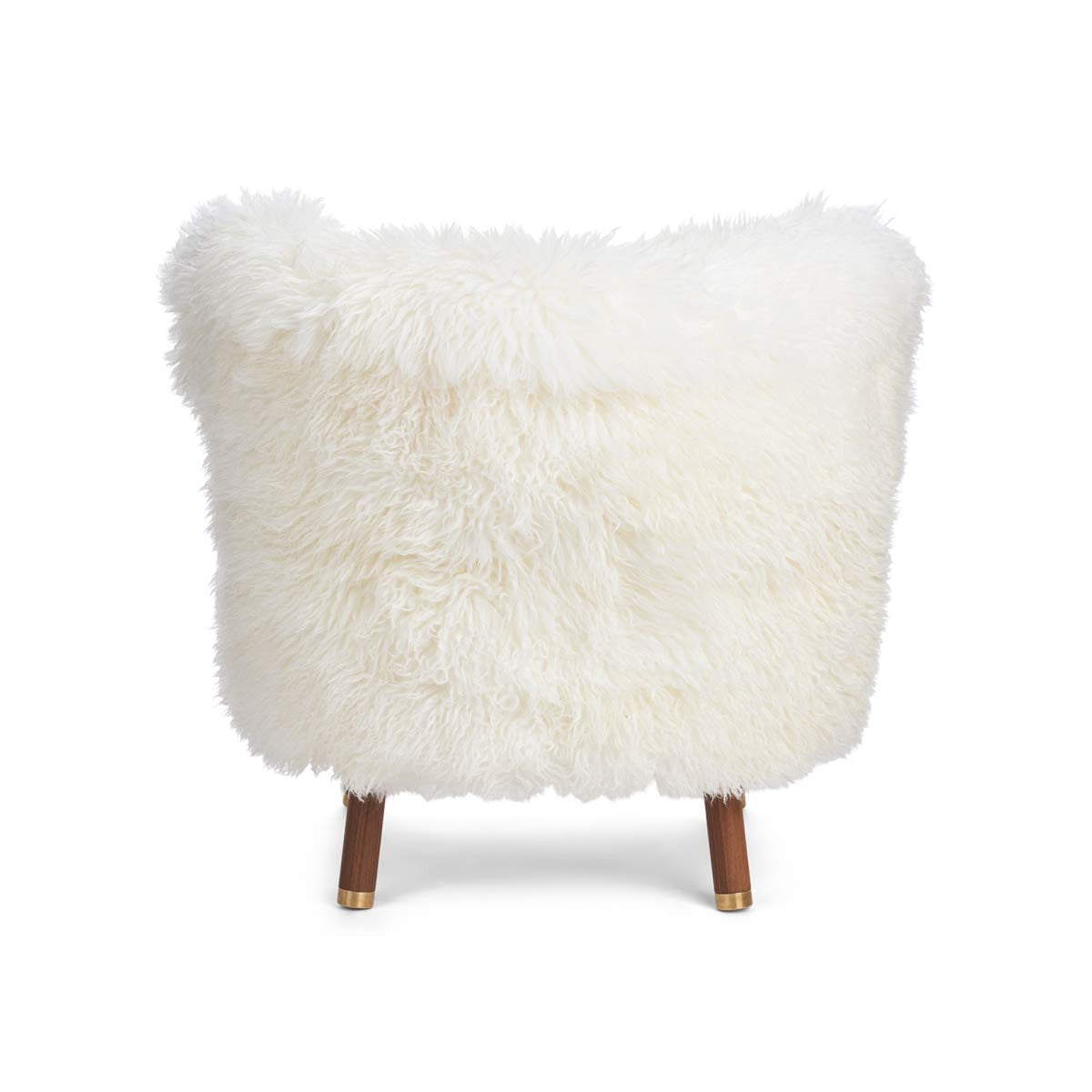 Emil Lounge Chair | Pitkä Villa Lumivalkoinen / Pähkinäpuujalat messingillä