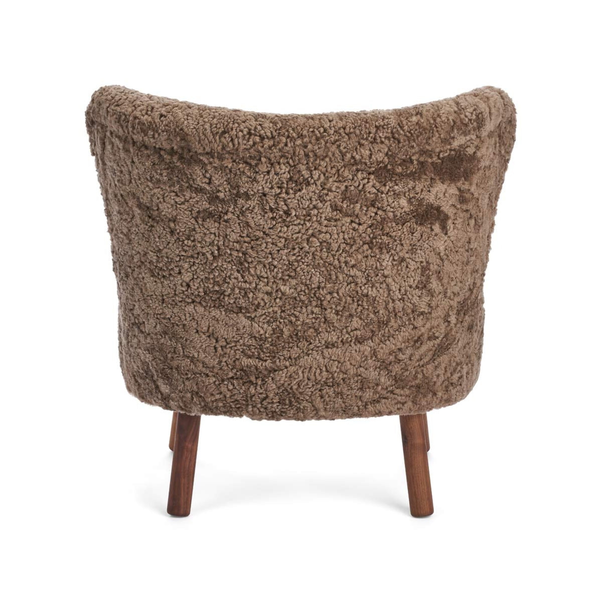 Emil Lounge Chair | Lyhyt villa Taupe / Pähkinäpuujalat