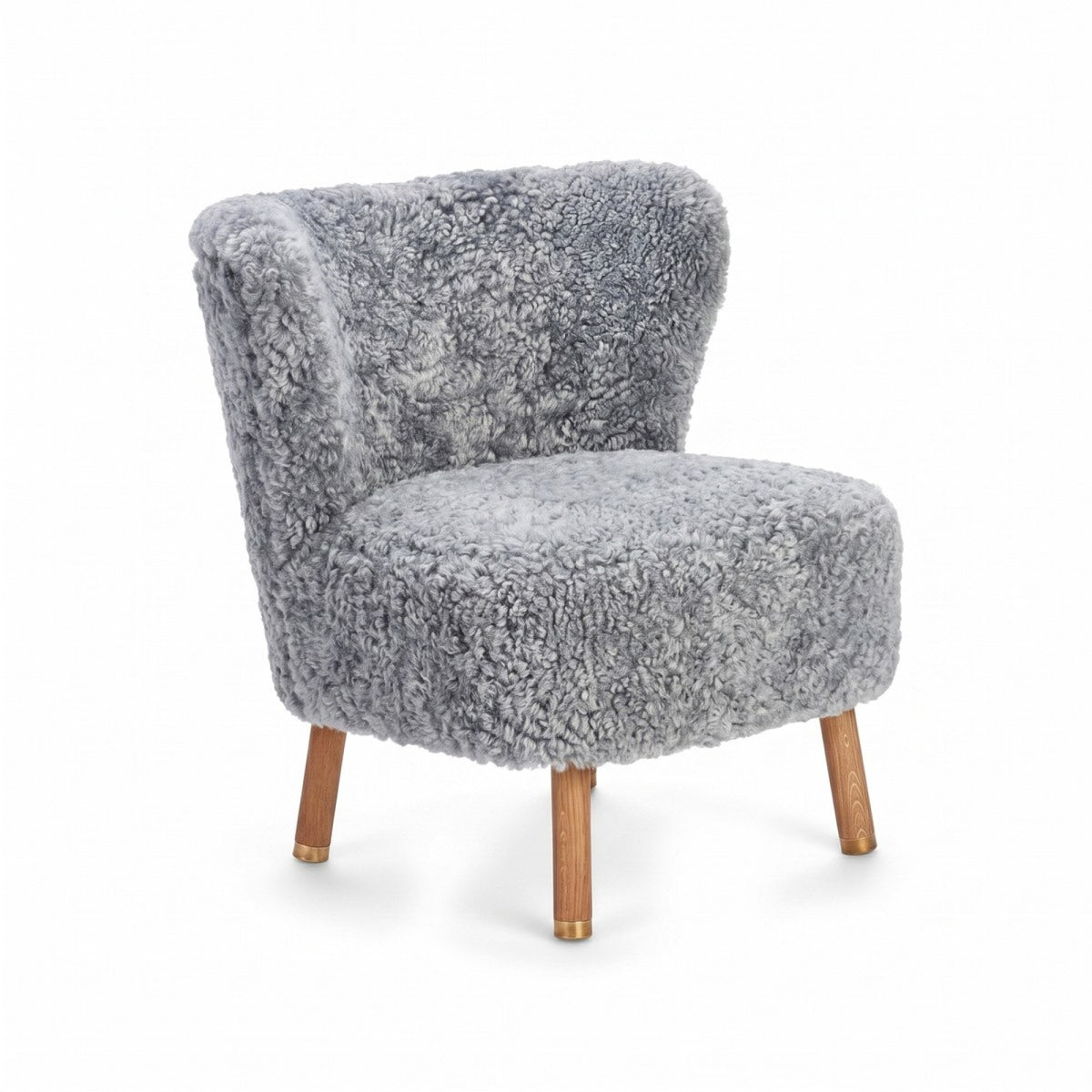Emil Lounge Chair | Lyhyt villa Vaaleanharmaa / Tammijalat messingillä