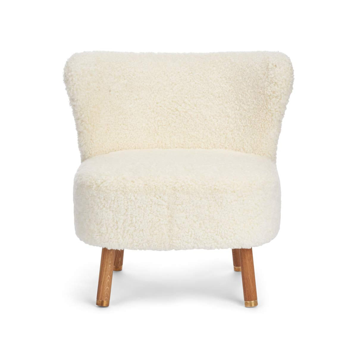 Emil Lounge Chair | Lyhyt villa Norsunluu / Tammijalat messingillä