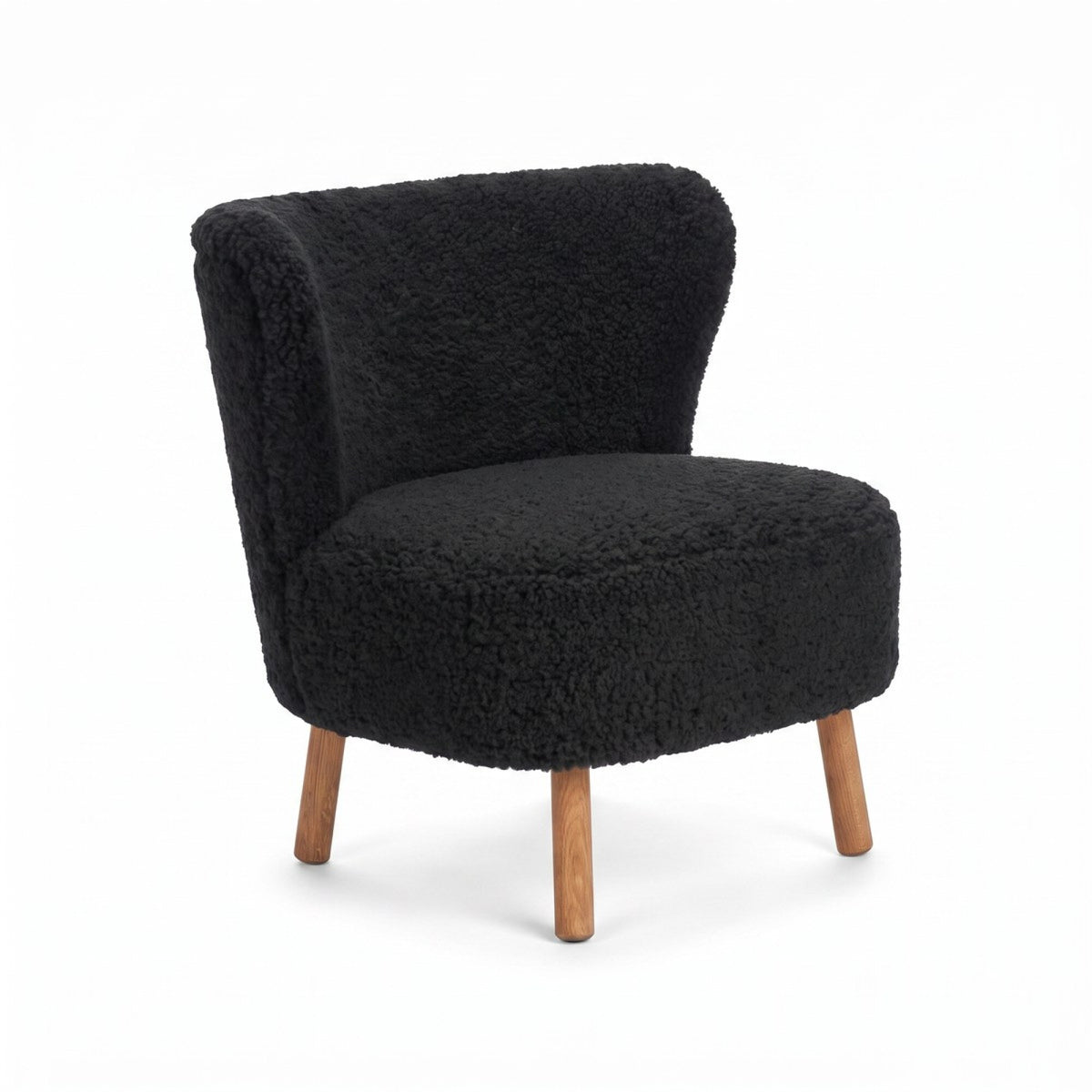 Emil Lounge Chair | Lyhyt villa Musta / Tammijalat