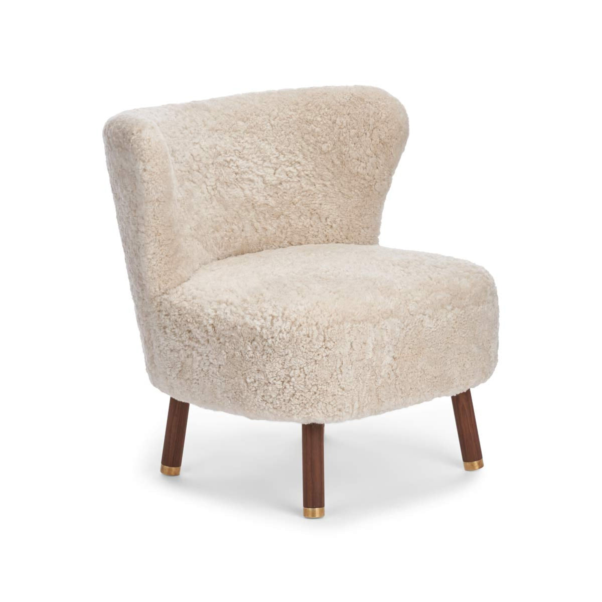 Emil Lounge Chair | Lyhyt villa Helmi / Pähkinäpuujalat messingillä