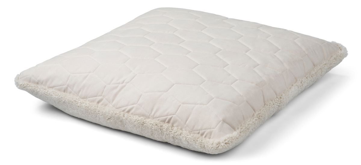 Maxi Float -tyyny | Lyhyt villa | 90x90 cm Helmi