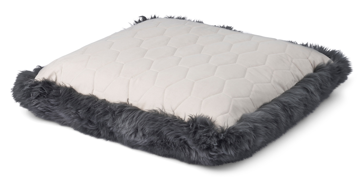 Maxi Float -tyyny | Pitkä villa | 90x90 cm Teräs