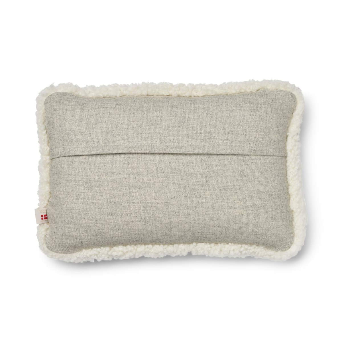 Lyhyen villan lampaannahkareunuksella koristeltu villatyyny | SW-reunus | 52x52 cm | 34x52 cm Hopea/Norsunluu / 34x52 cm