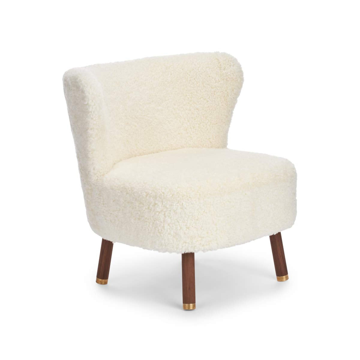 Emil Lounge Chair | Lyhyt villa Norsunluu / Pähkinäpuujalat messingillä
