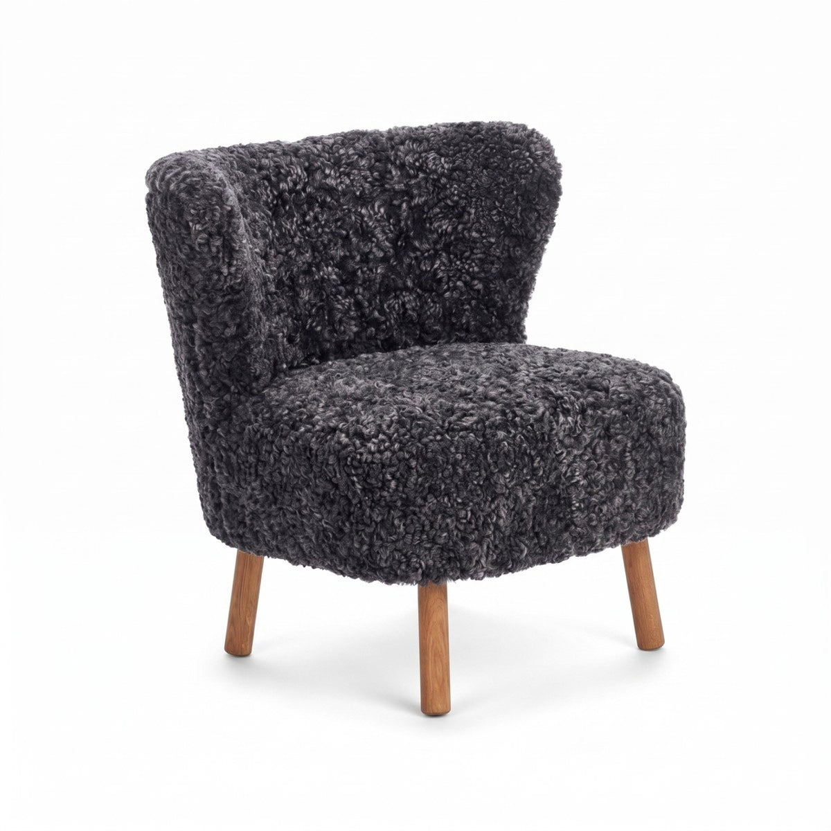 Emil Lounge Chair | Lyhyt villa Antrasiitti / Tammijalat
