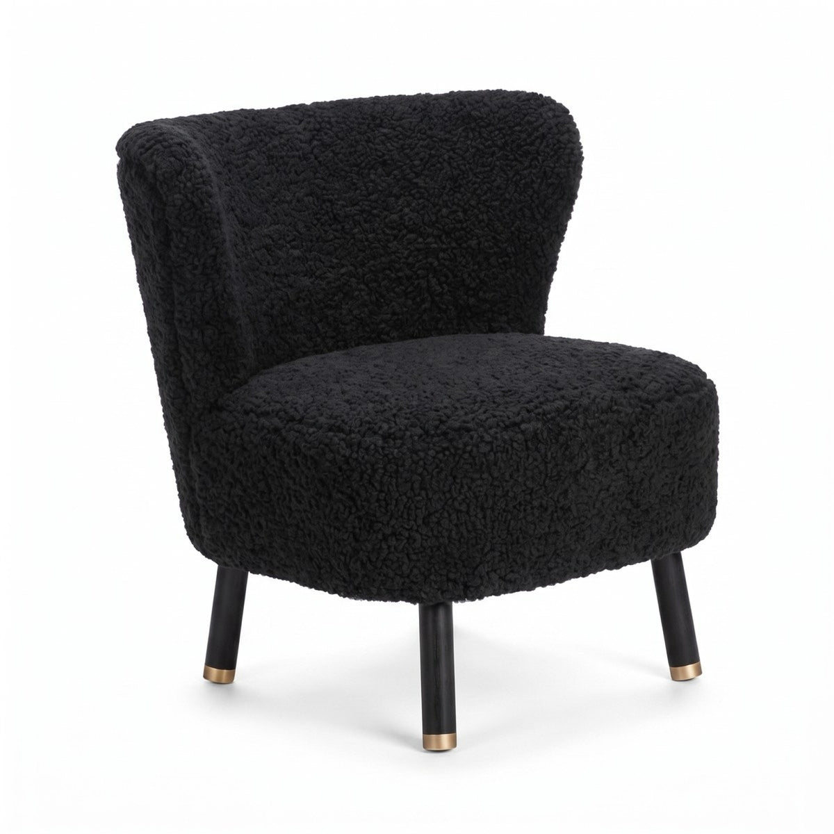 Emil Lounge Chair | Lyhyt villa Musta / Mustat pyökkijalat messingillä