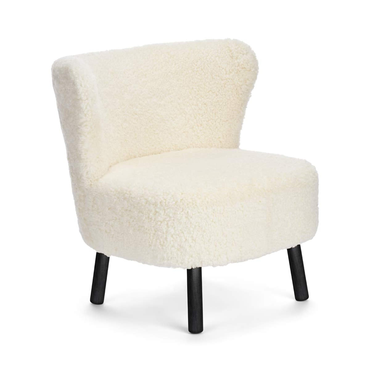 Emil Lounge Chair | Lyhyt villa Norsunluu / Mustat pyökkijalat