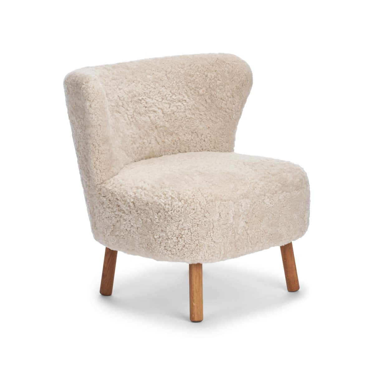 Emil Lounge Chair | Lyhyt villa Helmi / Tammijalat