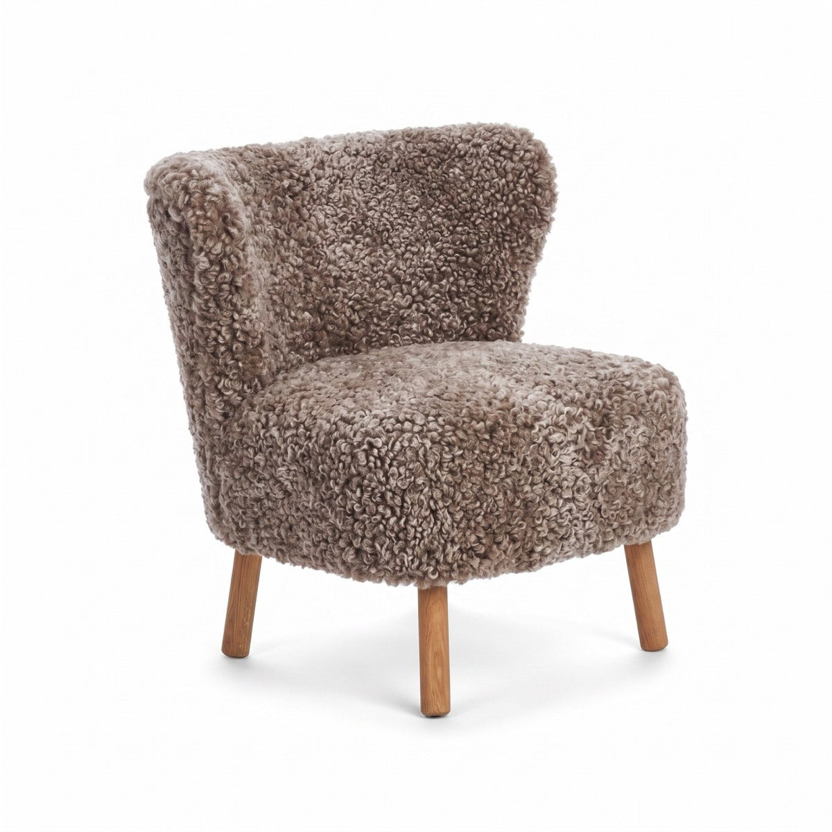 Emil Lounge Chair | Lyhyt villa Cappuccino / Tammijalat